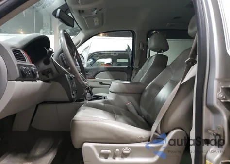 2011 GMC Yukon Xl K1500 Slt z USA, uszkodzony, nr VIN 1GKS2KE31BR208389